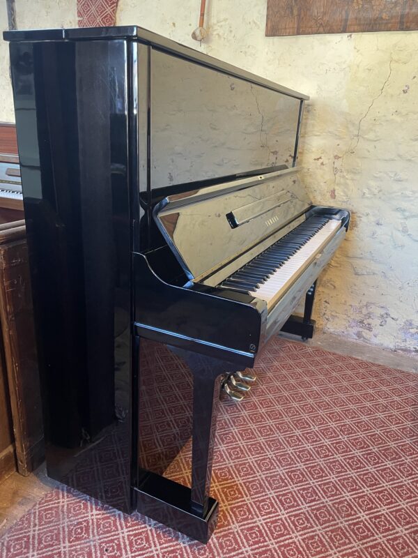 Yamaha U3 1973 - Image 2