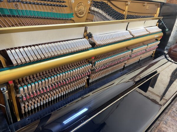 Yamaha U3 1973 - Image 3